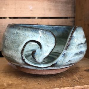 Stoneware yarn bowl